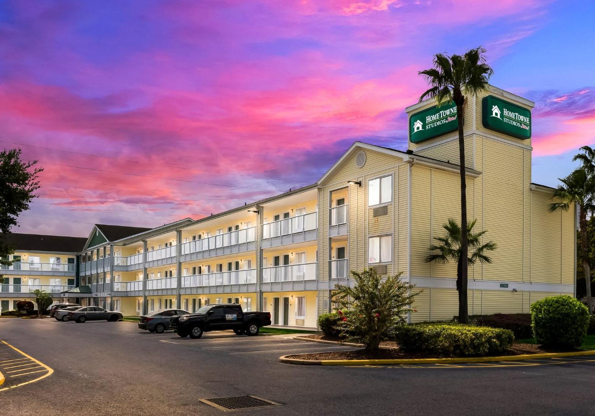 โฮมทาวน์ สตูดิโอ ออร์แลนโด - ยูนิเวอร์ซิตี้ ออฟ เซ็นทรัล ฟลอริดา แอเรีย Motel Alafaya ภายนอก รูปภาพ